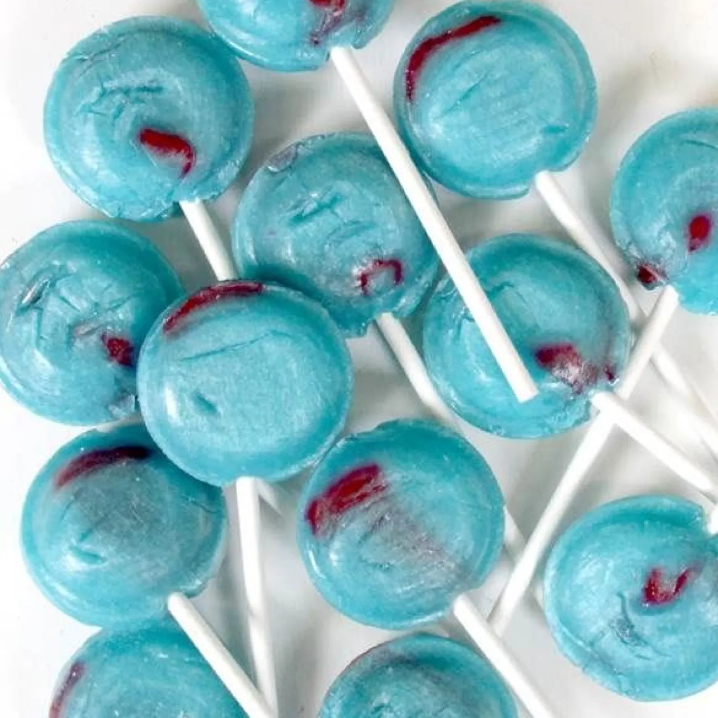 Blue Bubblegum Flavour Lollipops X90