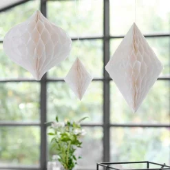 Contemporary Wedding White Honeycomb Decorations (3Pk)