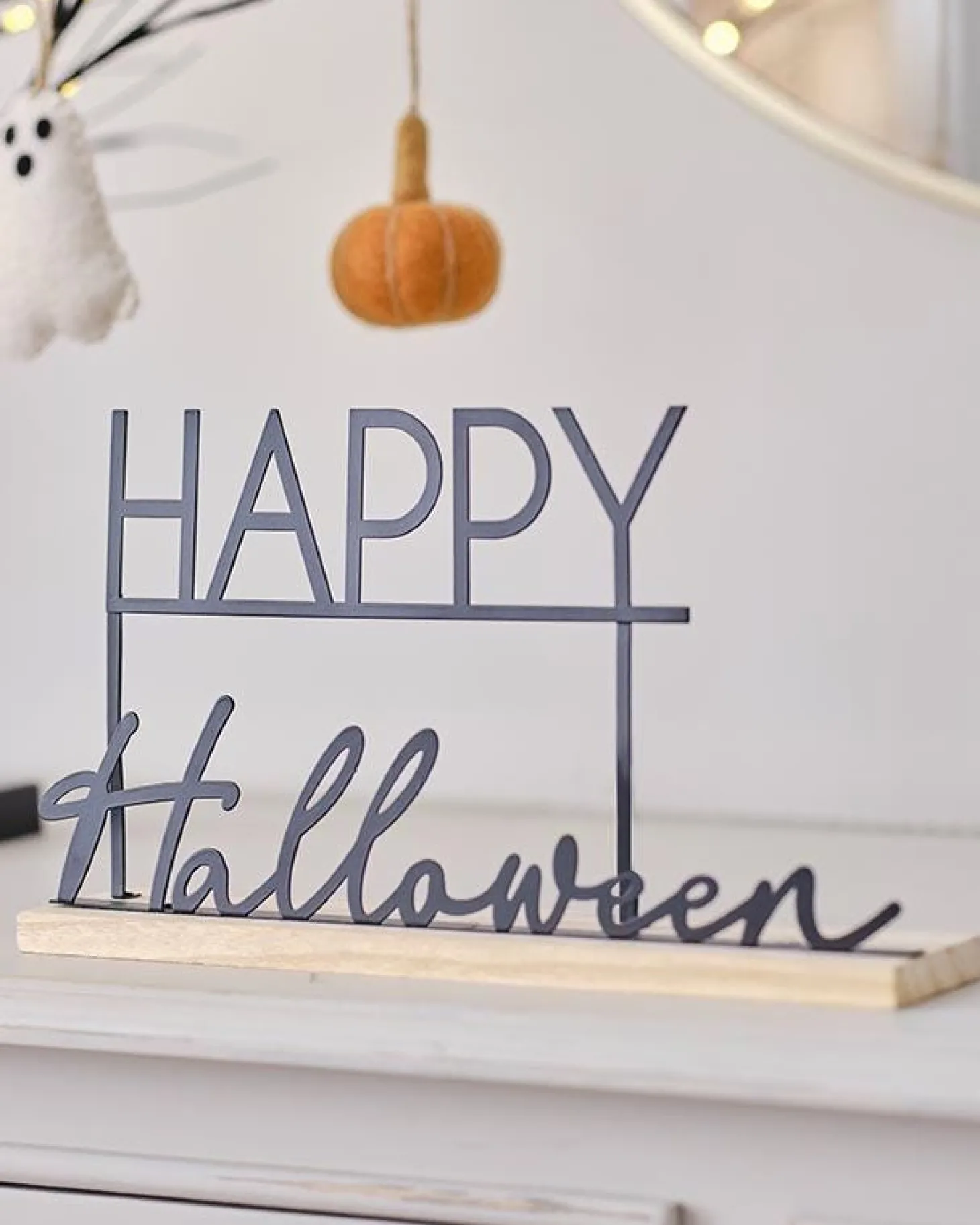 Happy Halloween Metal Decoration