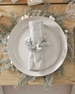 Snowy Foliage With Berries Place Mats (4Pk)