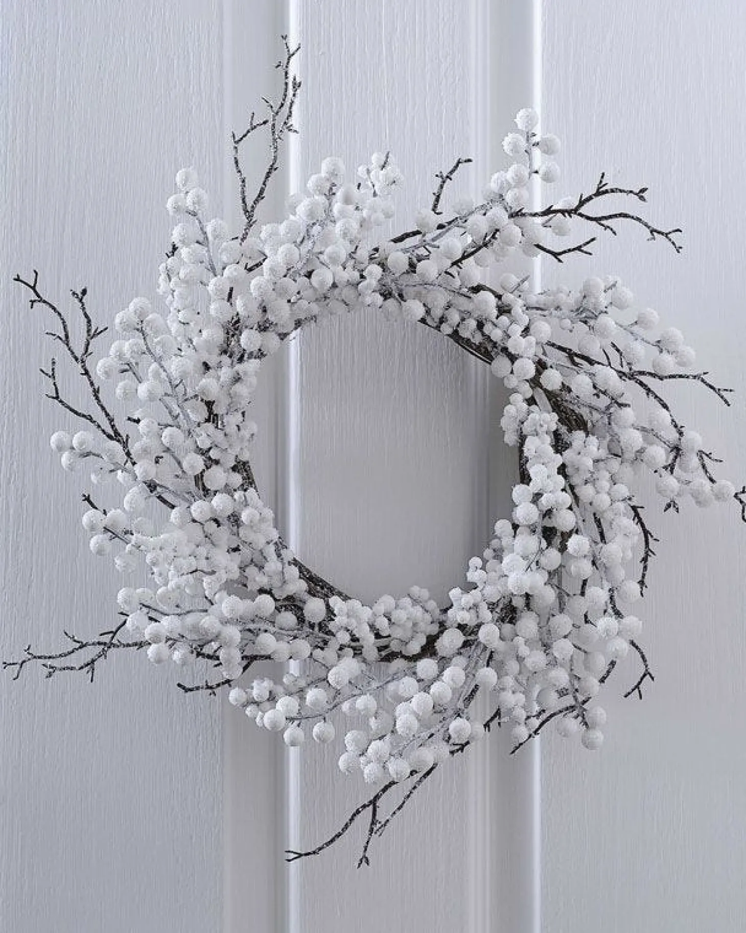 White Berries With Twig Wreath