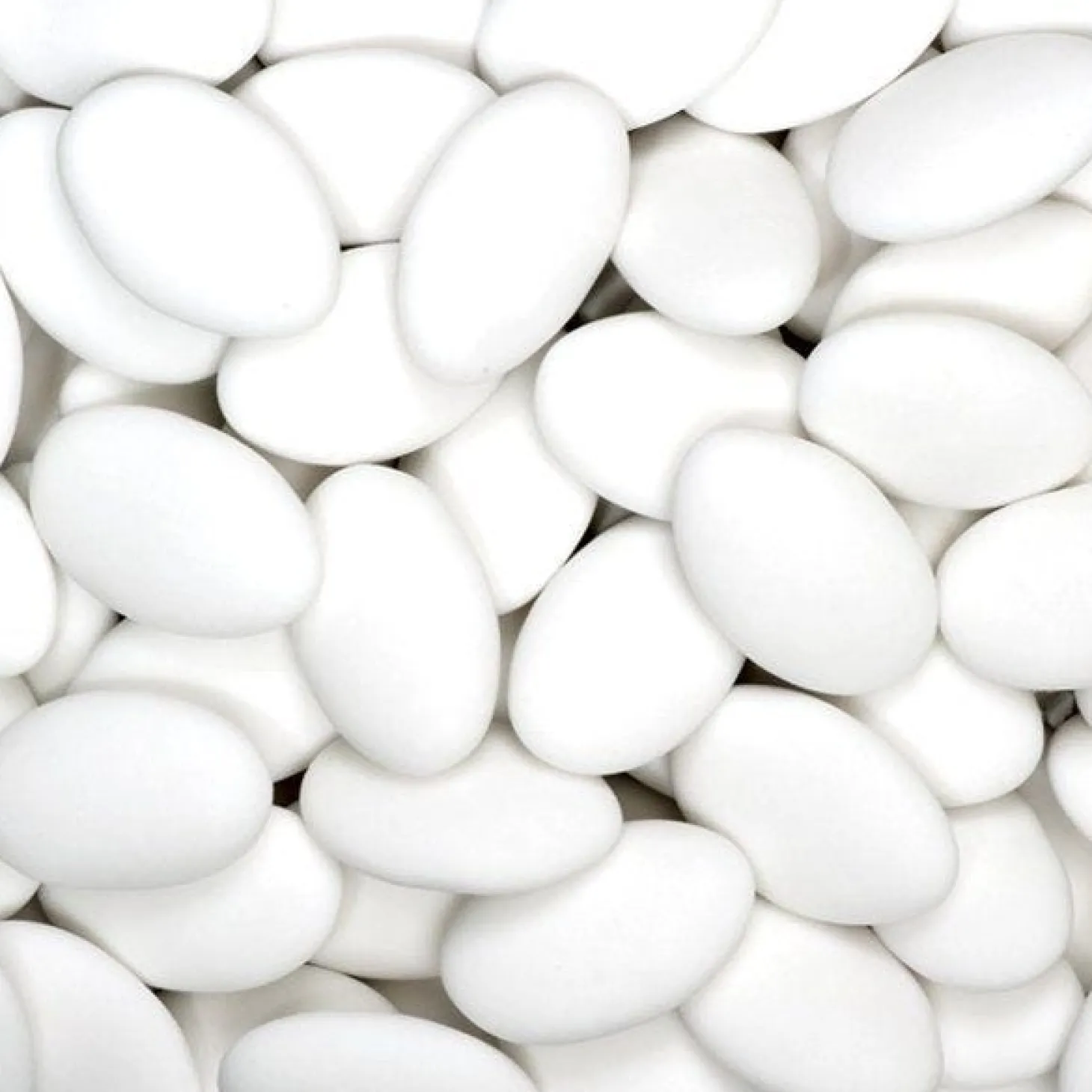 White Chocolate Dragees - 1Kg