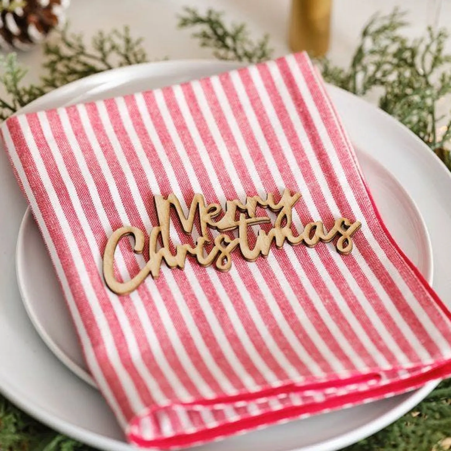 Wood Merry Christmas Sign (6Pk)