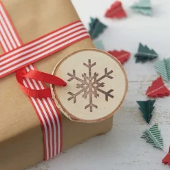 Wooden Round Snowflake Hanging Tree Decorations (6Pk)